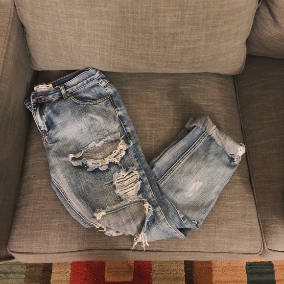 One Teaspoon Denim - One Teaspoon Distressed Boyfriend Jeans